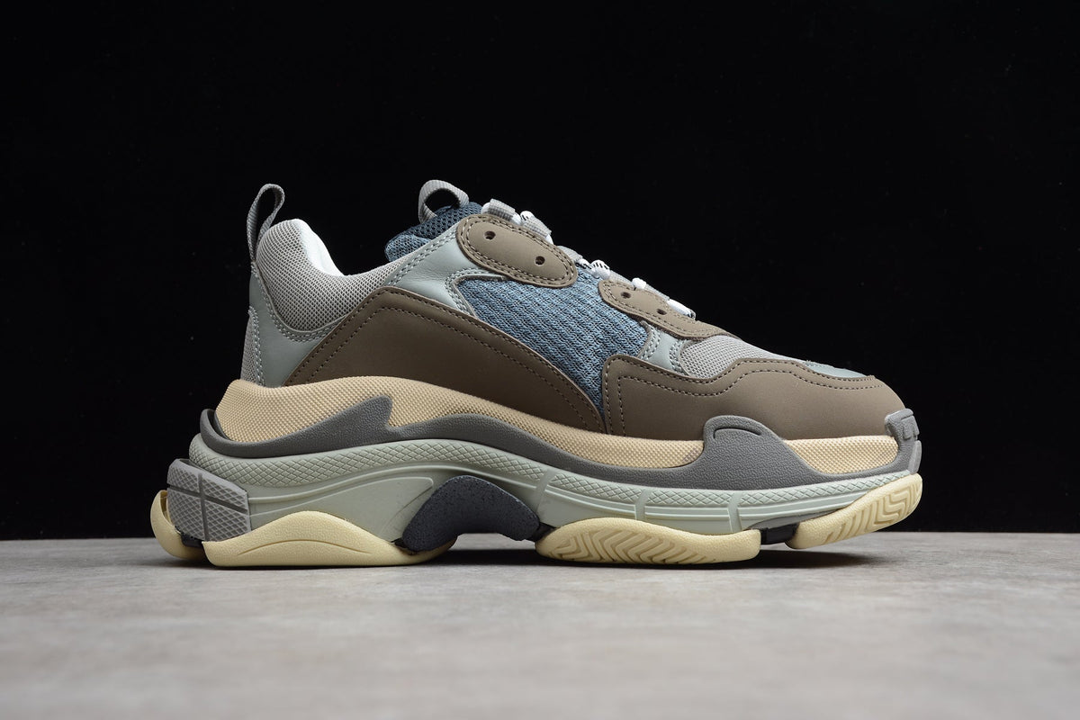 Balenciaga Triple S Thick Sole Running Sneakers for Men and Women Grey Blue Brown