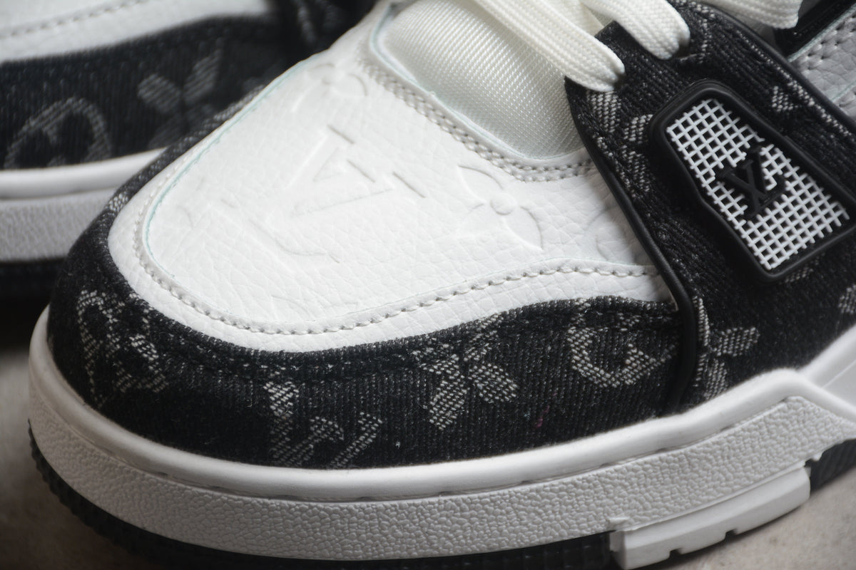 Louis Vuitton LV Trainer Unisex Sneakers – Black‑White