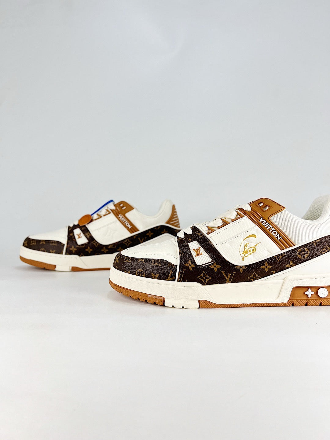 LV Skate Sneaker  Crystal Embellished Casual Shoes Unisex Old floral brown and white