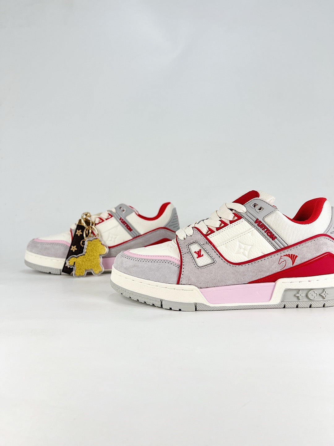 LV Skate Sneaker  Crystal Embellished Casual Shoes Unisex Beige, white, gray, red and pink