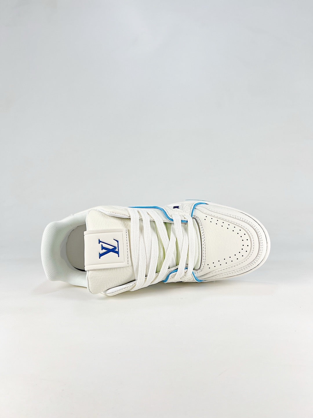 LV Trainer Sneakers Men Women Luxury Casual Skate Shoes Fashion Designer Trainers White leather upper