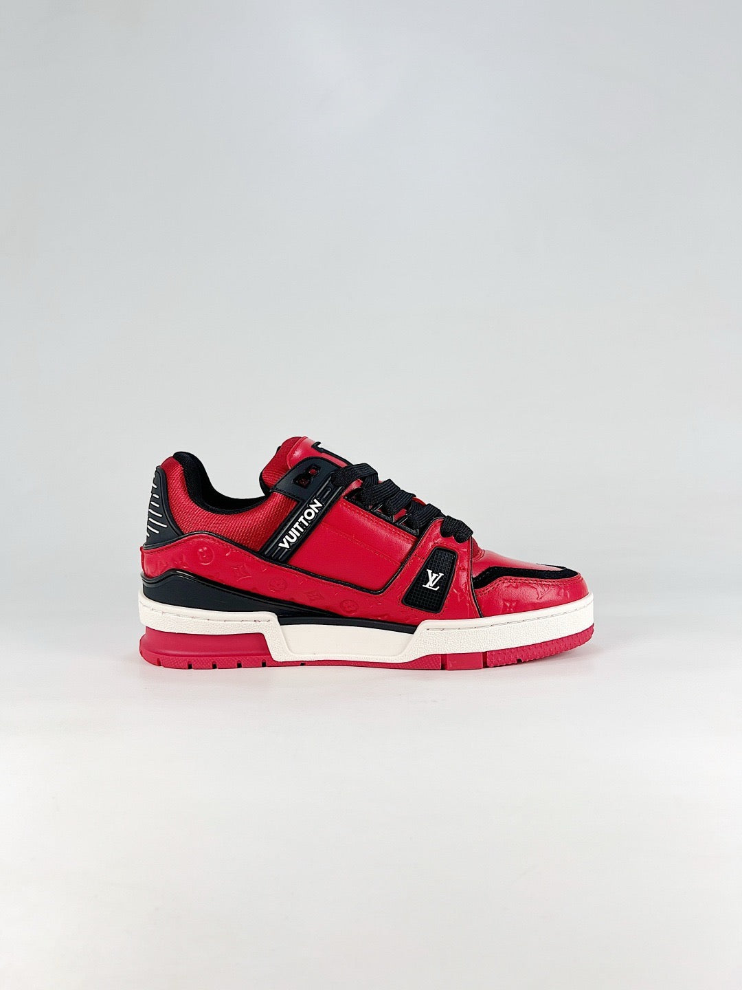 LV Trainer Embossed Monogram Sneakers Fashion Streetwear Leather Trainers Unisex Red Black
