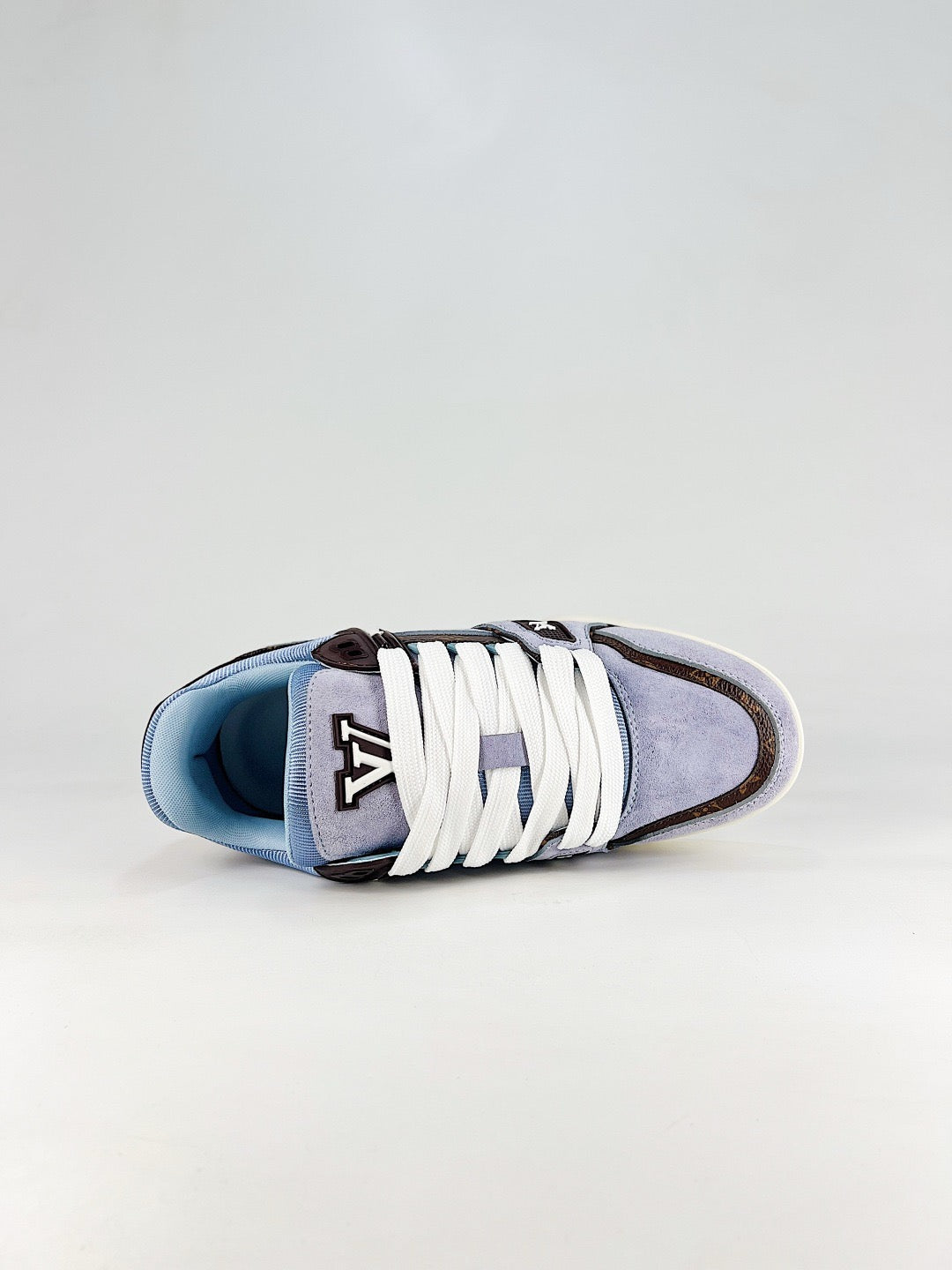 LV Trainer Embossed Monogram Sneakers Fashion Streetwear Leather Trainers Unisex Light lavender blue suede upper