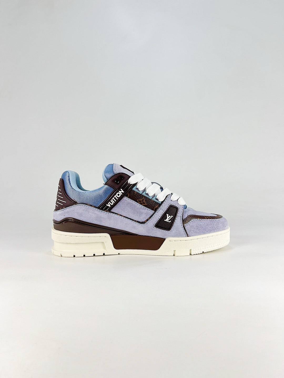 LV Trainer Embossed Monogram Sneakers Fashion Streetwear Leather Trainers Unisex Light lavender blue suede upper
