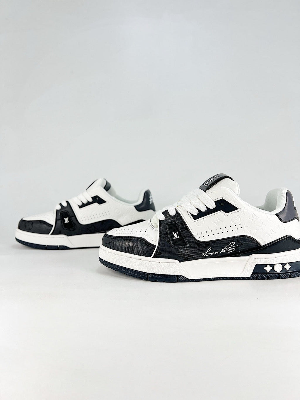 LV Skate Sneaker  Crystal Embellished Casual Shoes Unisex Black and white monogram patchwork