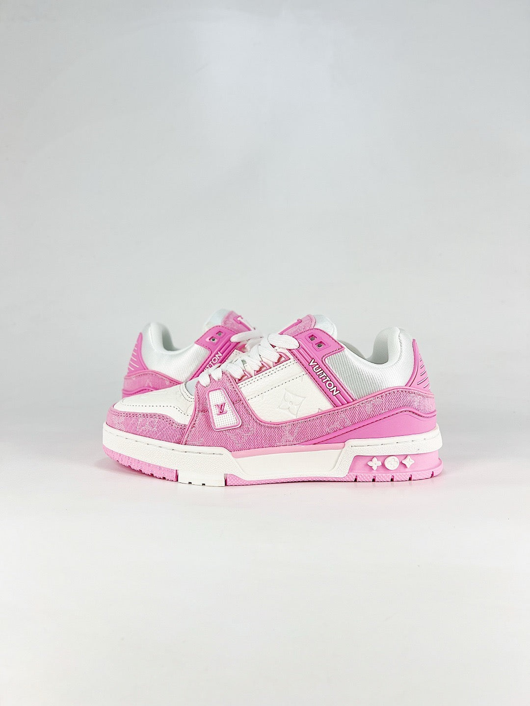 LV Skate Sneaker  Crystal Embellished Casual Shoes Unisex Pink and white denim monogram patchwork