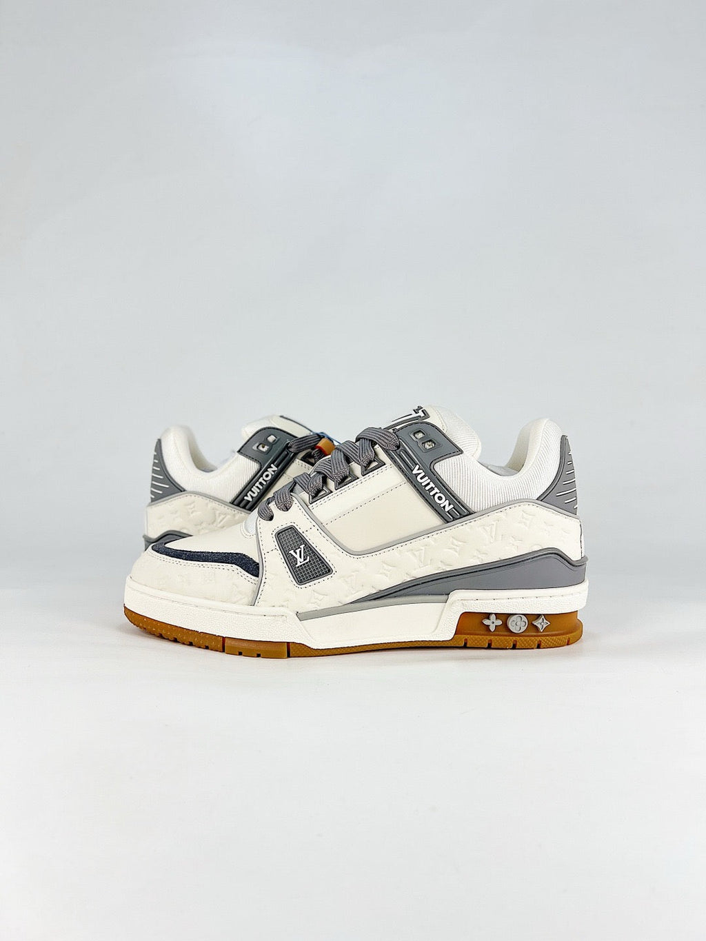LV Trainer Off White Grey Monogram Sneakers Luxury Low Top Trainers Unisex