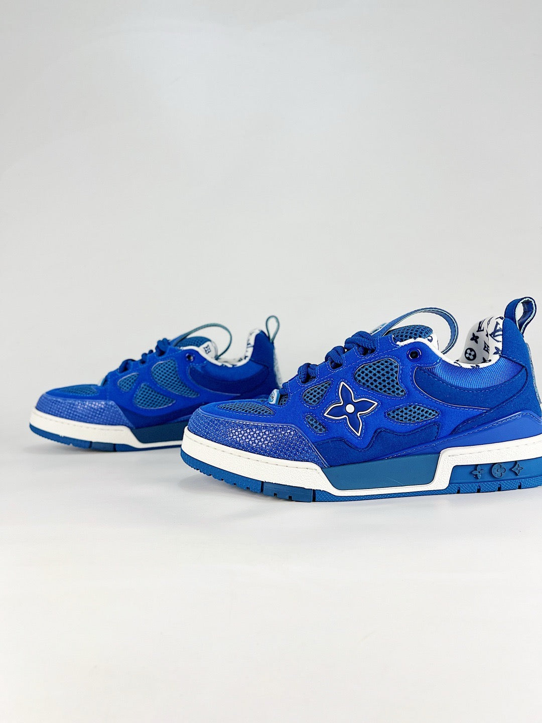 LV Skate Sneakers Men Women Blue Mesh Suede Casual Skate Shoes Unisex