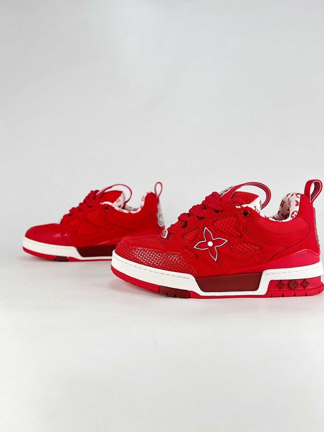 LV Skate Sneakers Men Women Red Mesh Suede Casual Skate Shoes
