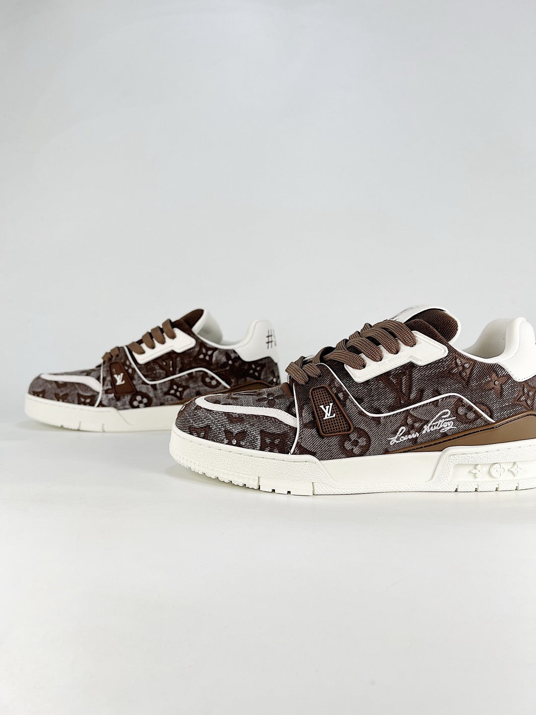 LV Trainer Sneakers Men Women Brown Monogram Denim Signature Casual Skate Shoes
