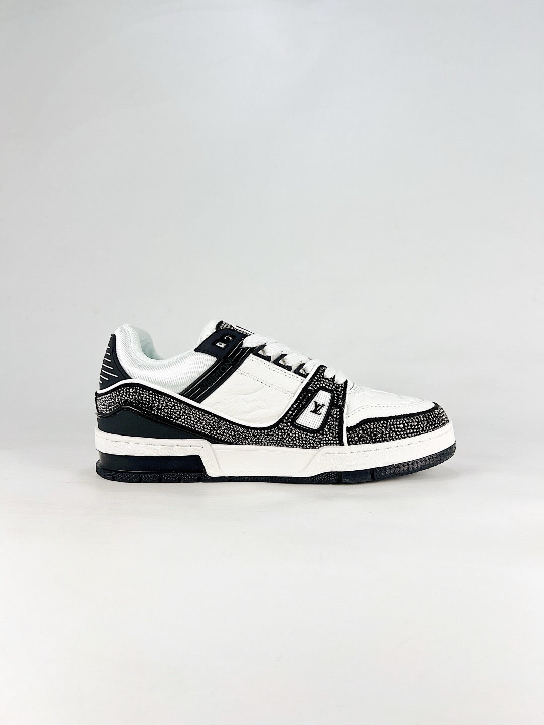 LV Trainer Sneakers Men Women Black White Rhinestone Casual Skate Shoes