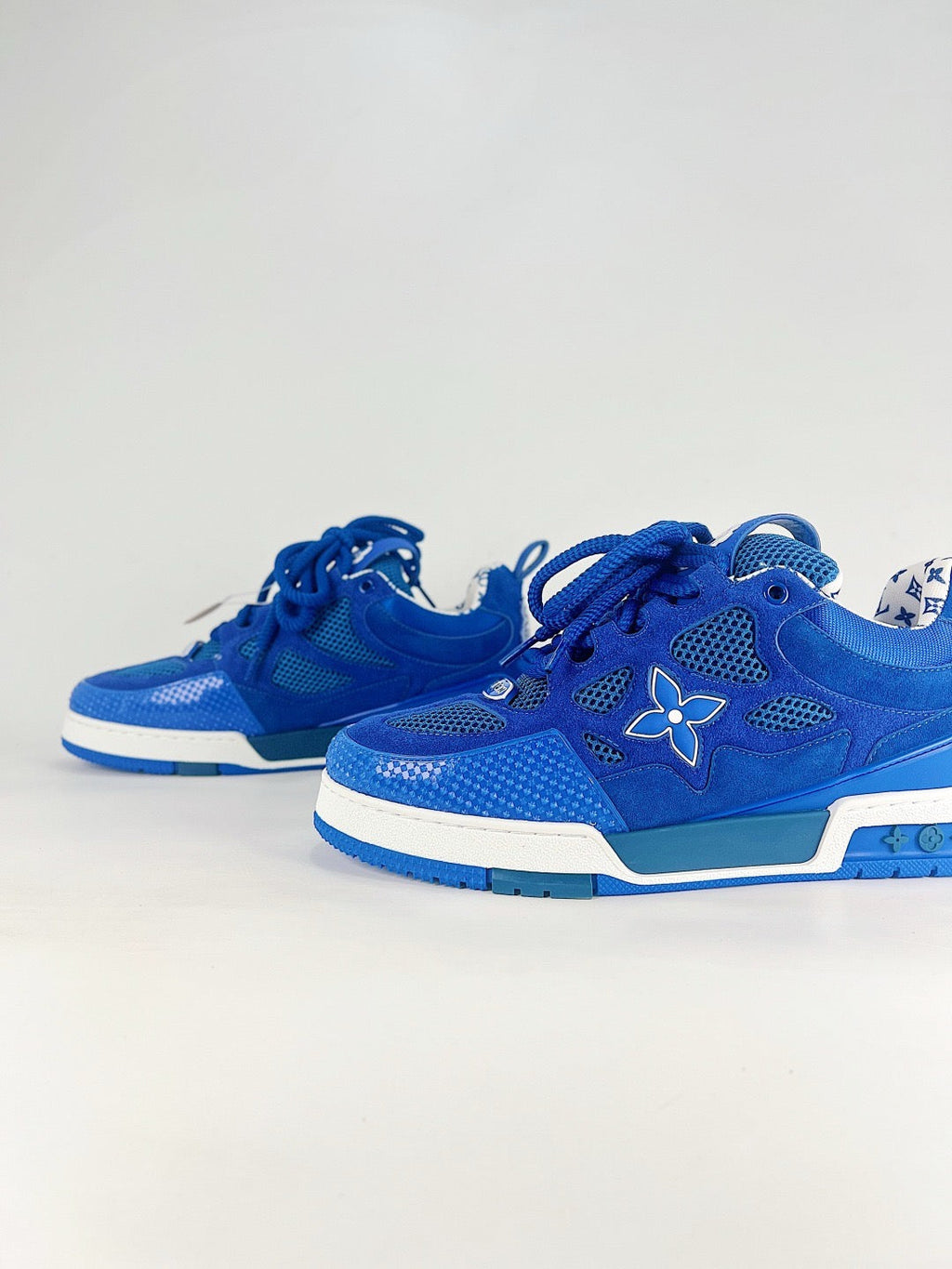 LV Skate Sneakers Men Women All Blue Suede Mesh Casual Skate Shoes
