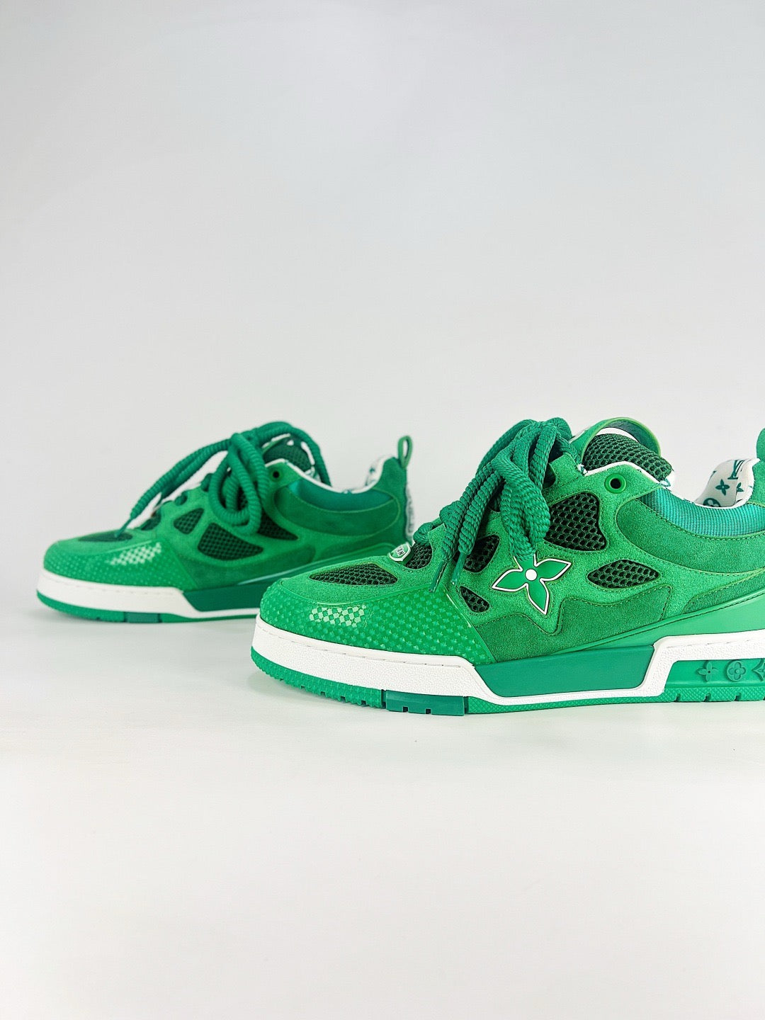 LV Skate Sneakers Men Women All Green Suede Mesh Casual Skate Shoes