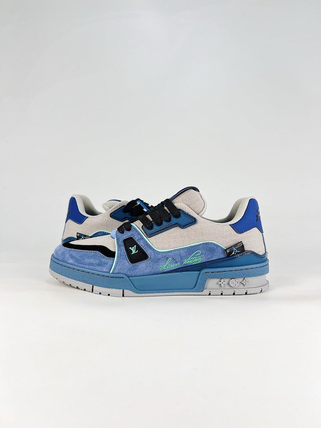 LV Trainer Sneakers Men Women Blue Grey Suede Fabric Casual Skate Shoes