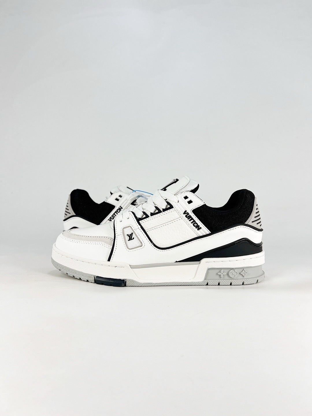 LV Trainer Sneakers Men Women White Black Leather Casual Skate Shoes