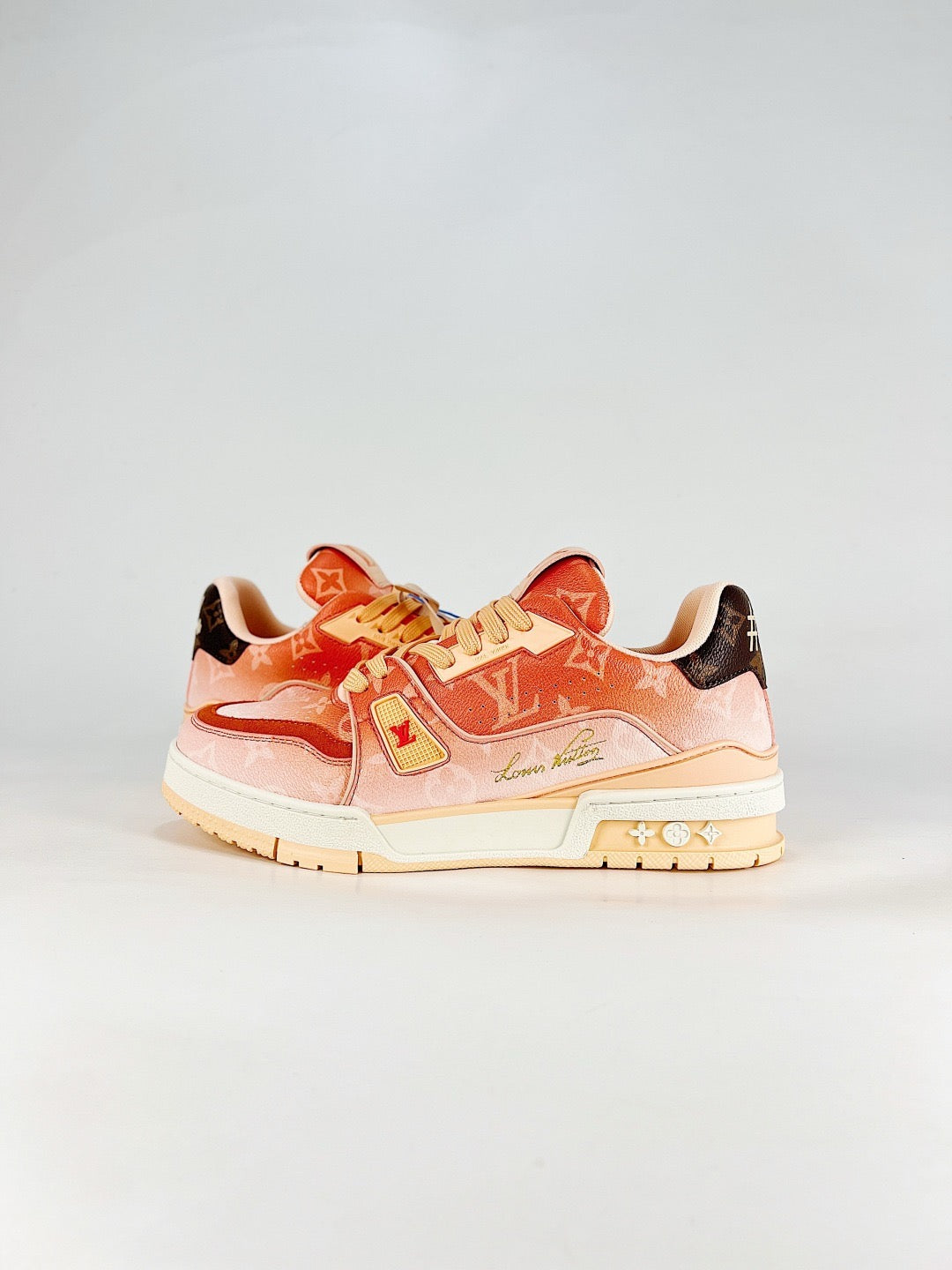 LV Trainer Sneakers Men Women Orange Pink Gradient Monogram Casual Skate Shoes