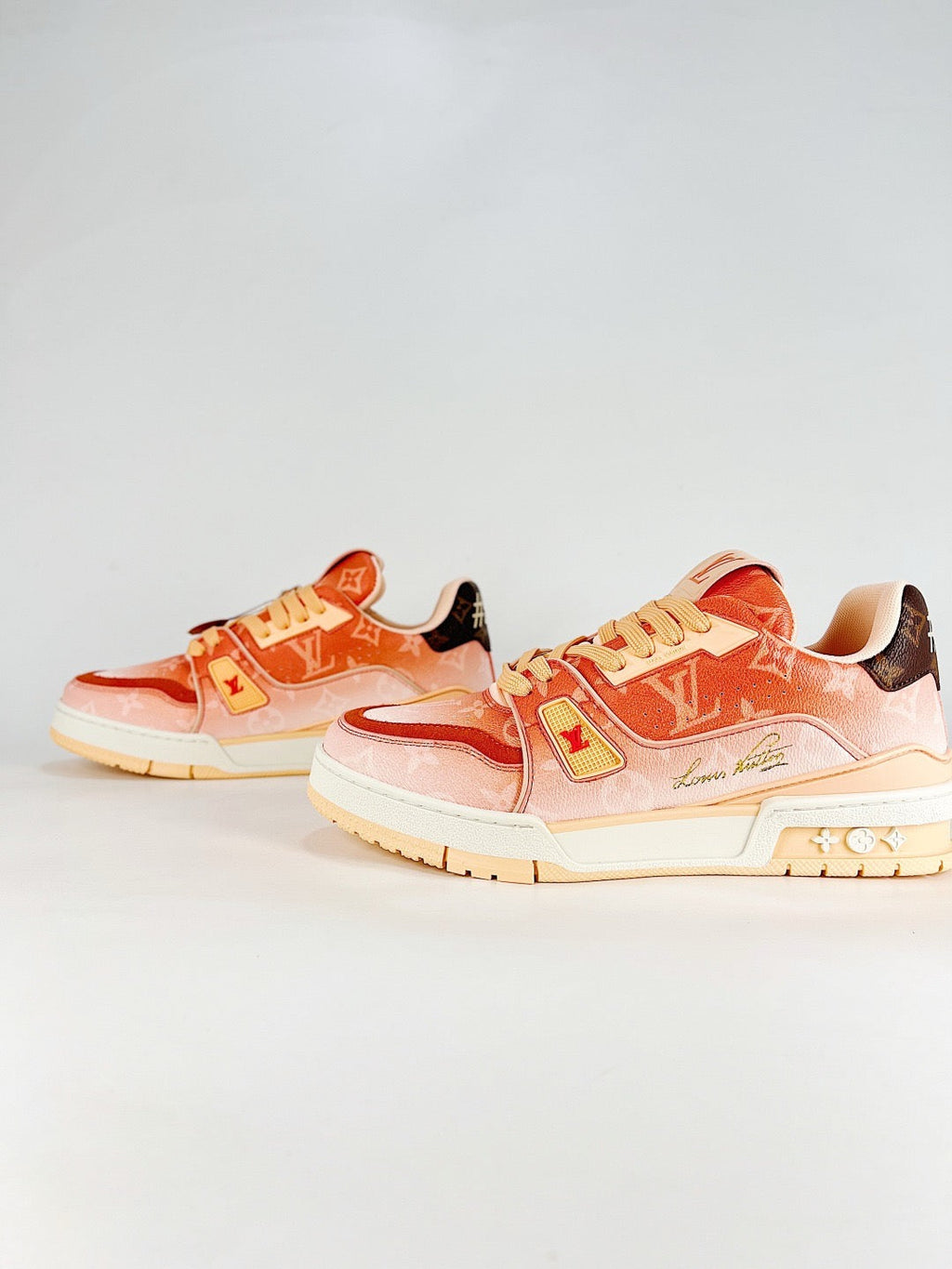 LV Trainer Sneakers Men Women Orange Pink Gradient Monogram Casual Skate Shoes