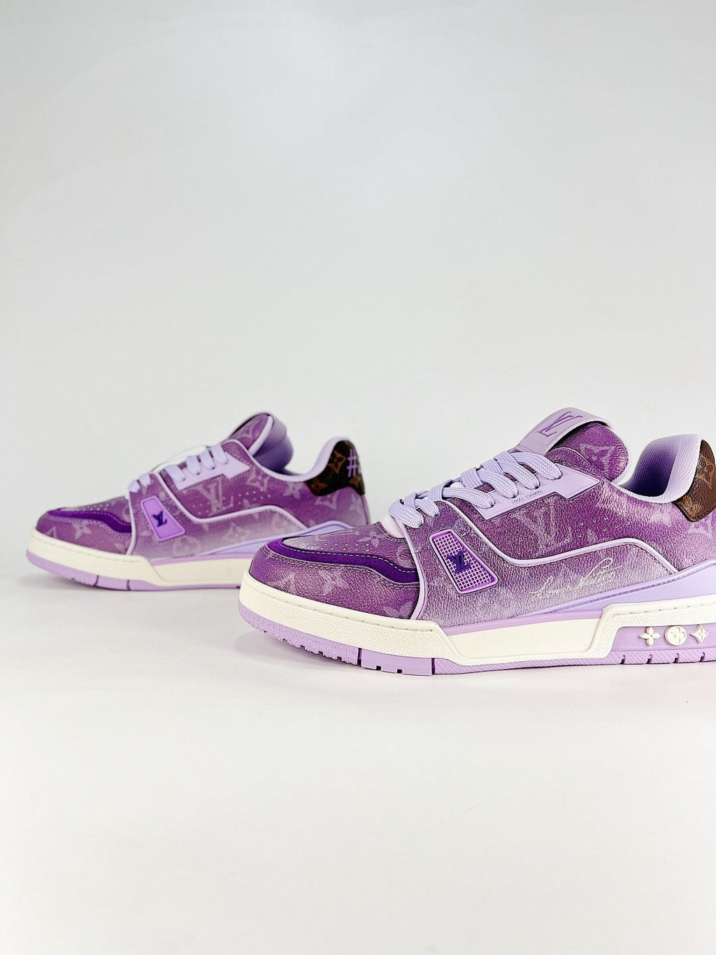 LV Trainer Sneakers Men Women Lavender Purple Gradient Monogram Casual Skate Shoes