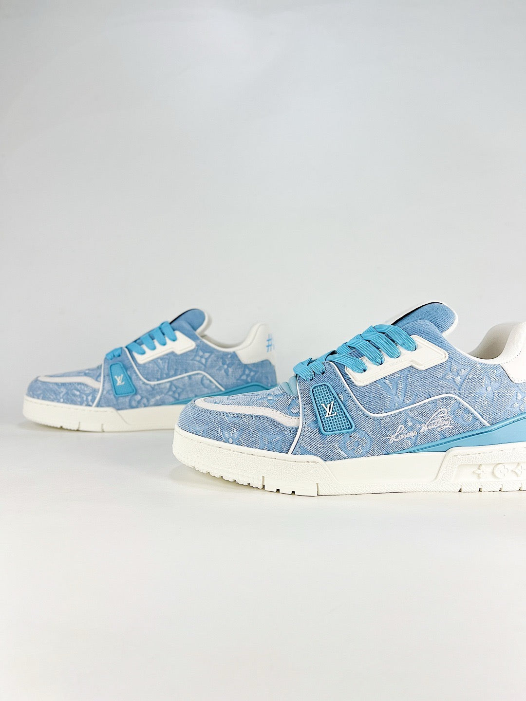 LV Trainer Sneakers Men Women Light Blue Denim Monogram Casual Skate Shoes