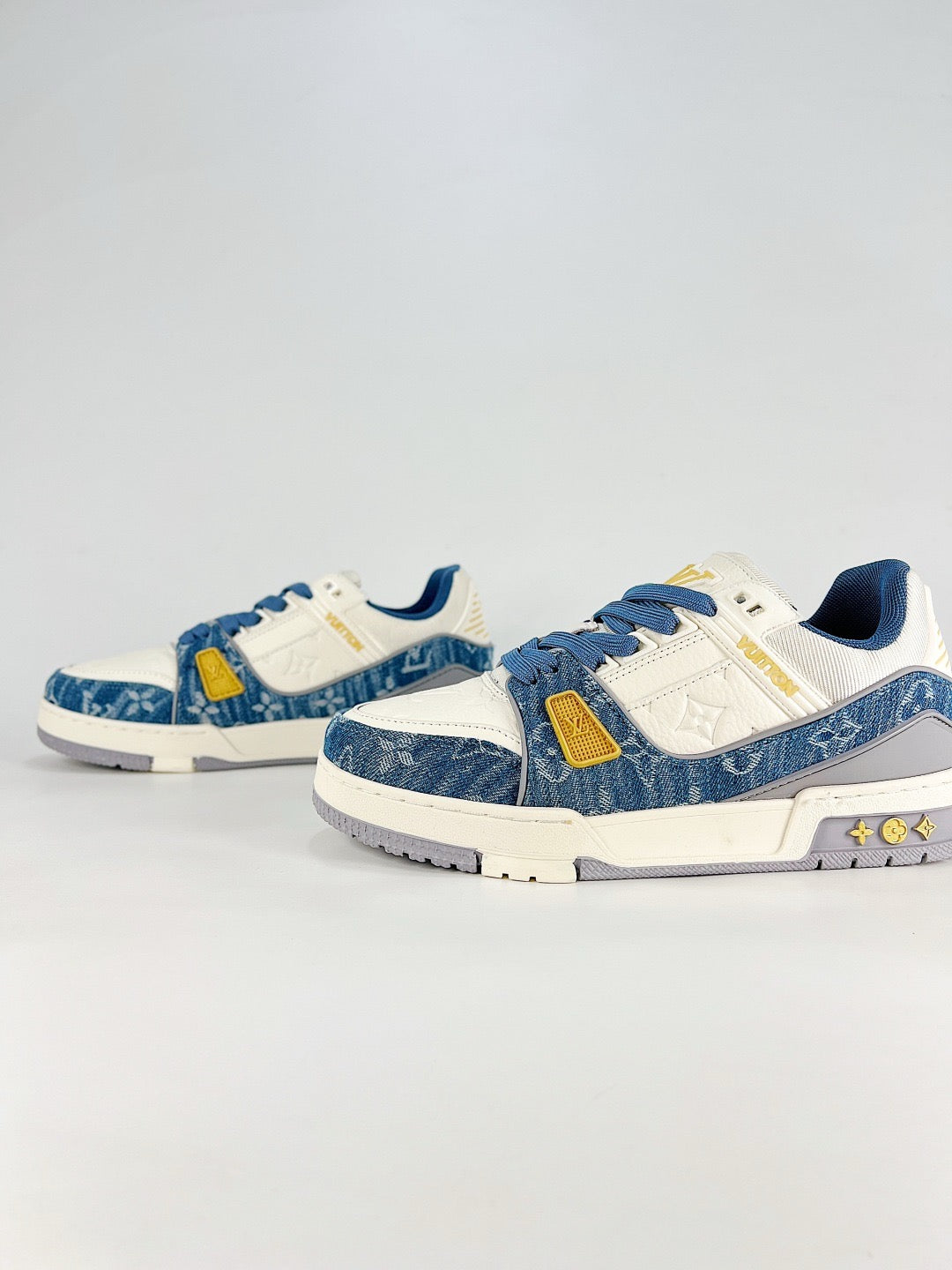 LV Trainer Sneakers Men Women White And Blue Denim Monogram Casual Skate Shoes