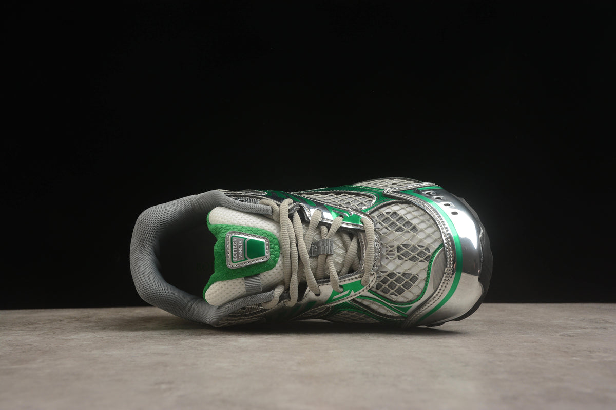 Bottega Veneta Orbit Runner Unisex  Low-Top Sneakers Bark Green