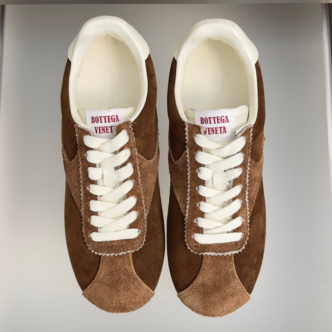 Bottega  Veneta BV Shot Unisex Slim Leather Retro Sneakers Tobacco / Brown Suede