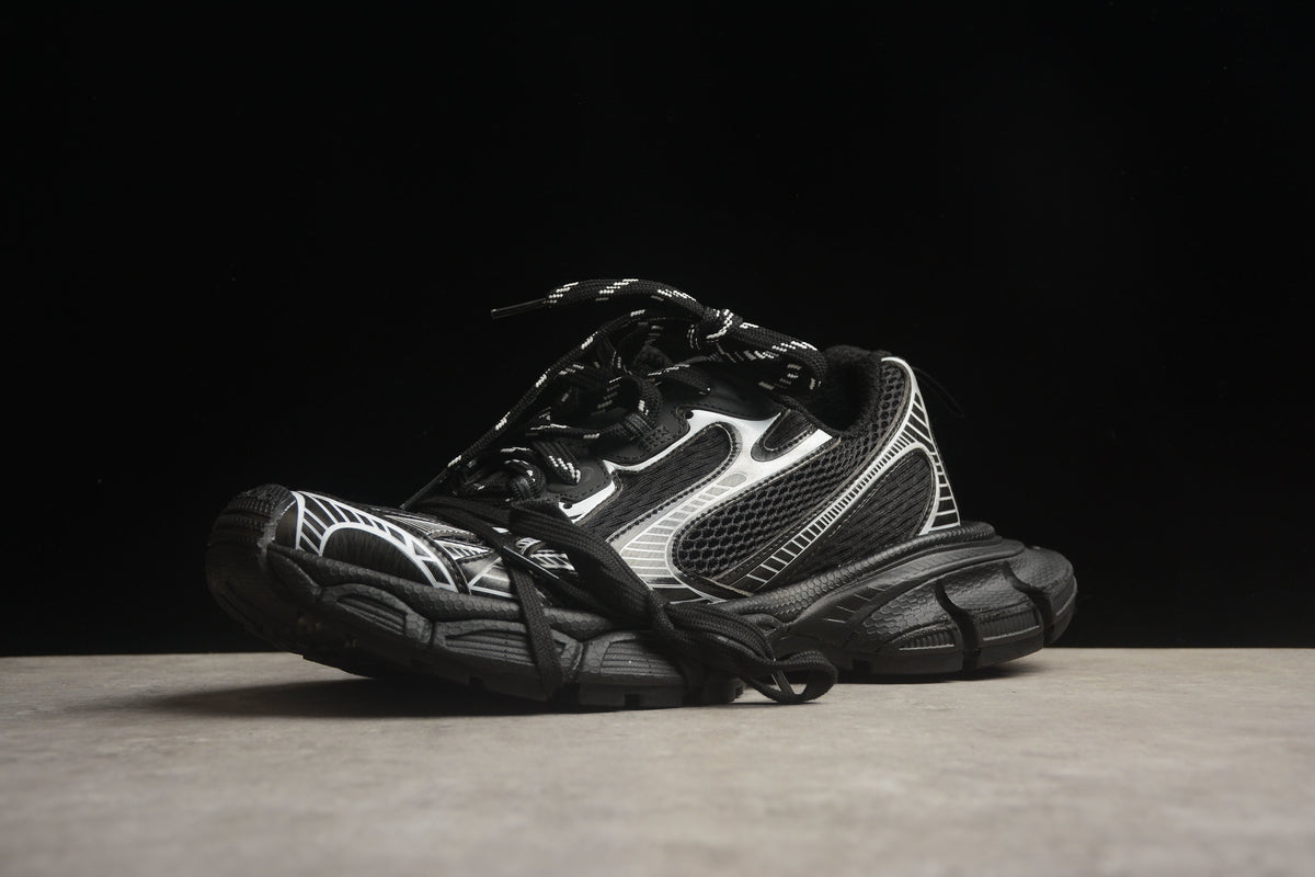 Balenciaga 3XL Unisex Sneakers – Distressed Chunky Style BLACK/BLACK SILVER