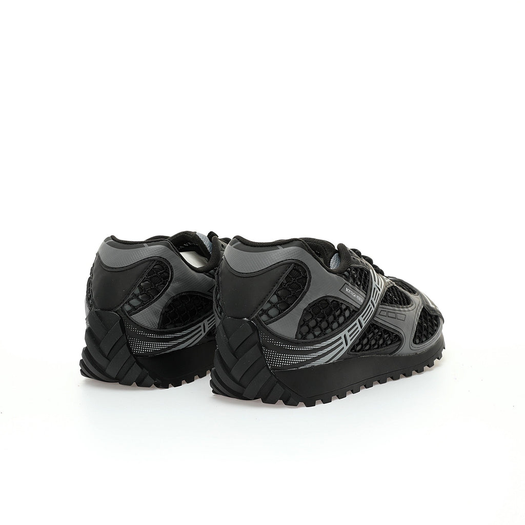 Bottega Veneta Orbit Runner Unisex  Low-Top Sneakers Grey / Black