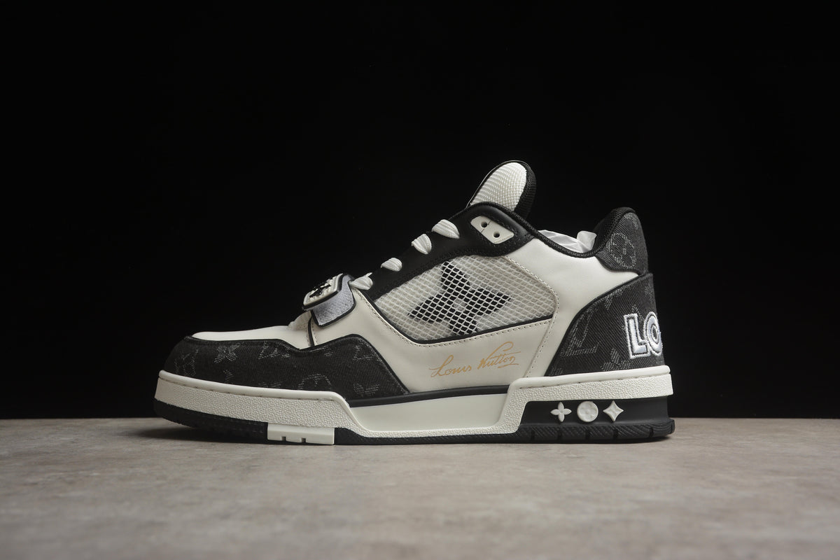 Louis Vuitton LV Trainer Leather Sneaker Unisex Black White Monogram