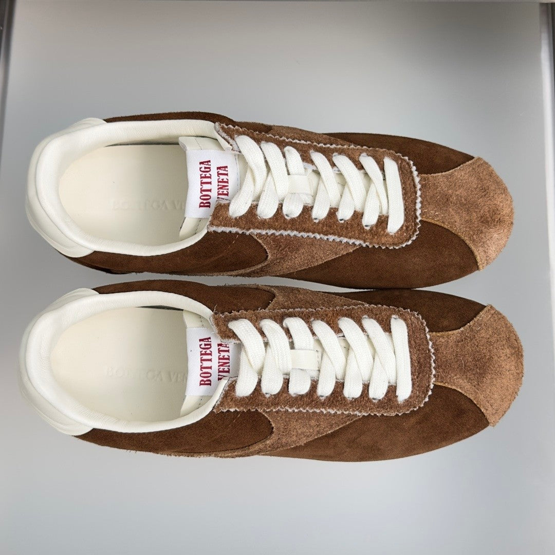 Bottega  Veneta BV Shot Unisex Slim Leather Retro Sneakers Tobacco / Brown Suede