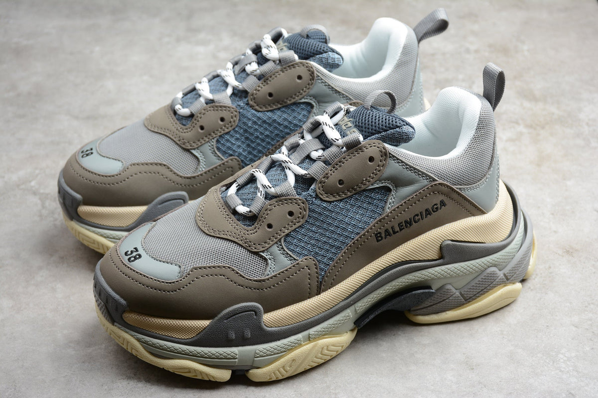 Balenciaga Triple S Thick Sole Running Sneakers for Men and Women Grey Blue Brown