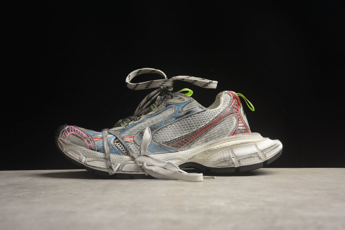 Balenciaga 3XL Unisex Sneakers – Distressed Chunky Style WHITE/RED/BLUE