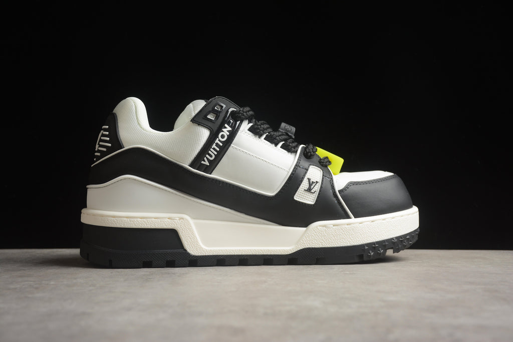 Louis Vuitton LV Trainer Leather Sneaker Unisex Black White